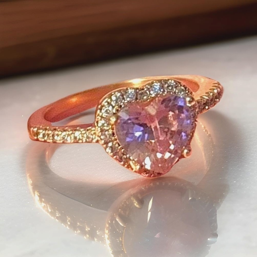 New Size 7 Pink Heart Shaped Ring Gold Clear White Cubic Zirconia Love - Picture 2 of 5